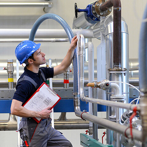 Studiengang Energie-, Gebäude- und Umwelttechnik Bachelor Symbolbild Studiengang Energie-, Gebäude- und Umwelttechnik Bachelor