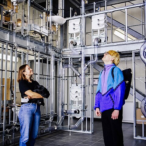 Studiengang Energie-, Gebäude- und Umwelttechnik Master Symbolbild Energie-, Gebäude und Umwelttechnik Master