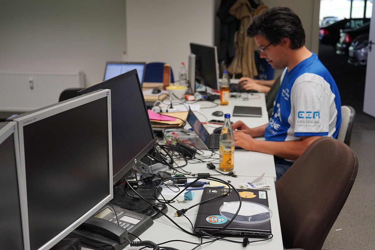 Konzentrierte Stimmung im RoboLab, hier Tobias Kalbitz. (Foto: F. Platz/HTWK Leipzig)