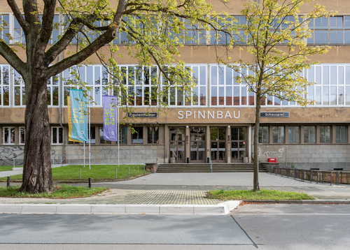 SCHAUSPIELHAUS CHEMNITZ - Zwischen Zeiten und Räumen