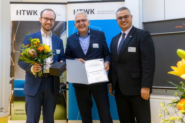 Dissertationspreis 2025 Gruppenfoto zur Preisverleihung