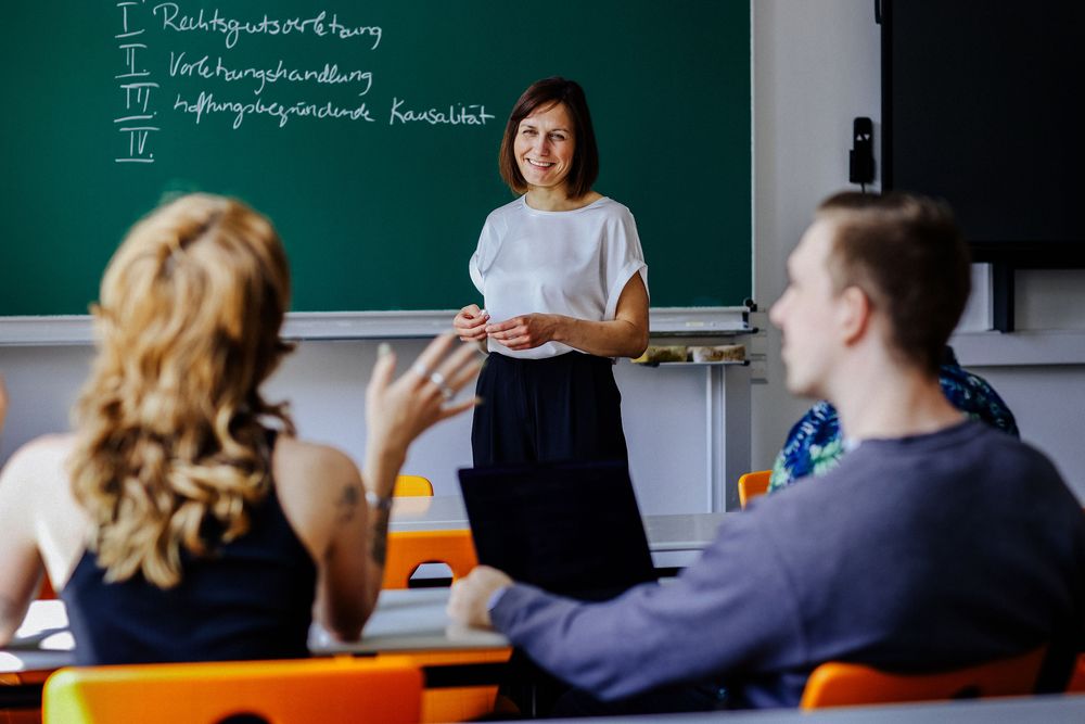 Lehrveranstaltungen an der HTWK Leipzig (Foto: Anne Schwerin) Zur Seite Lehrveranstaltungen